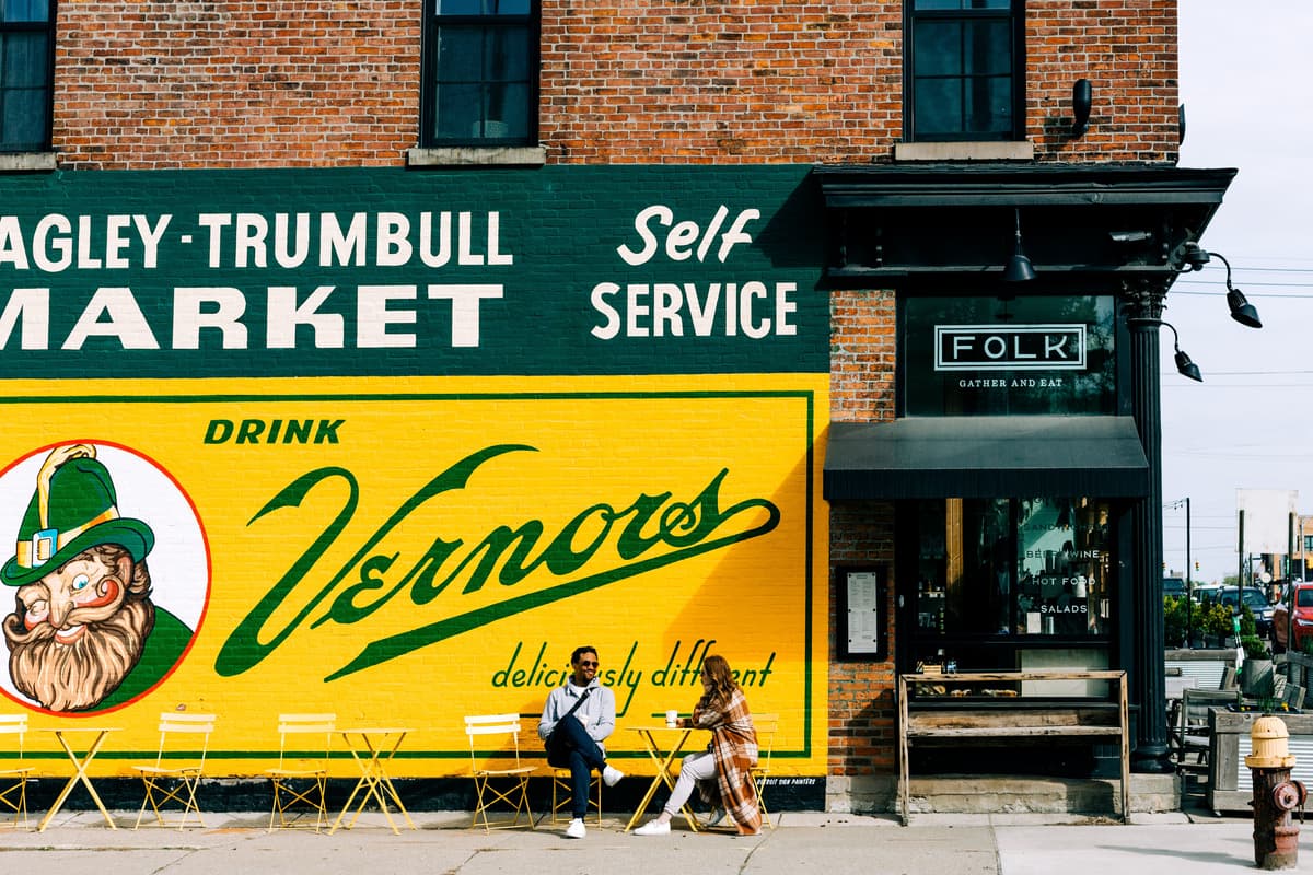 A couple enjoying lunch in Detroit.